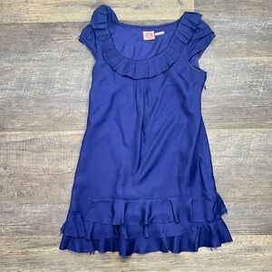 Juicy Couture 100% silk  Blue dress with Cap Sleeves and Scoop Neck size S B103